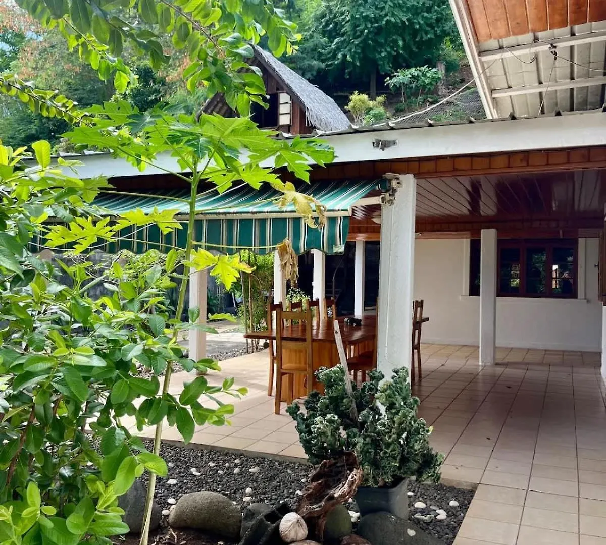 Villerme Lodge Papeete  Holiday home Papeete (Tahiti)